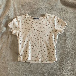 brandy melville crop top